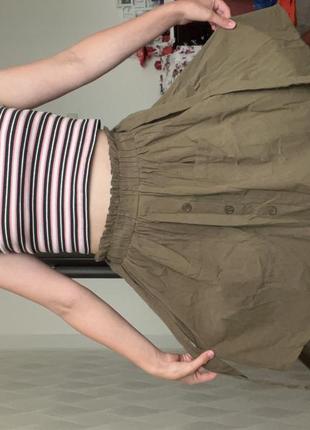 Юбка цвета хаки, размера s-m.