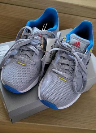 Дитячі кросівки на хлопчика adidas 28.5 розмір