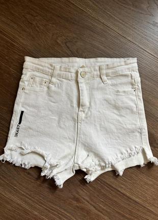 Шорти жіночі