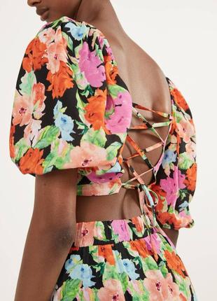 Топ bershka