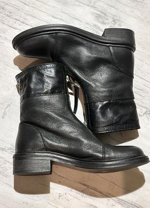 Женские сапожки pull & bear