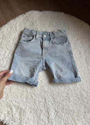 Шорти