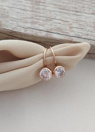 Серьги из золота с двумя круглыми белыми фианитами 1.55