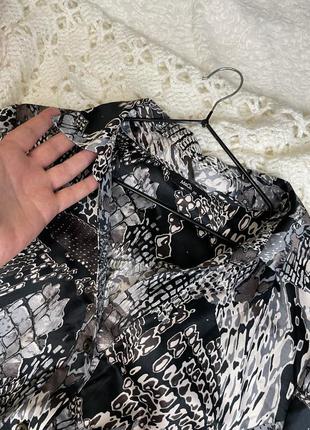 1+1=3 🖤 атласна сукня сорочка в анімалістичний принт m&co 20 xl xxl мікс змія плаття халат3 фото