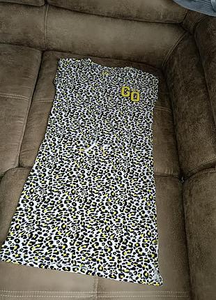 Очень красивое леопардовое платье на девочку