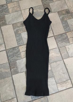 Платье платье в рубчик по фигуре