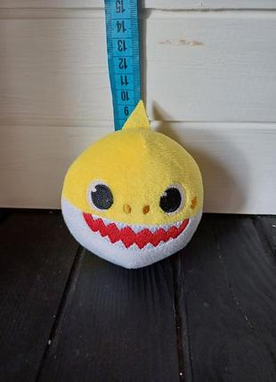 Мягкая игрушка сквиш акулонок baby shark