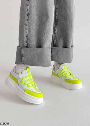 Неонові кросівки колір: білий+лимоний1 фото