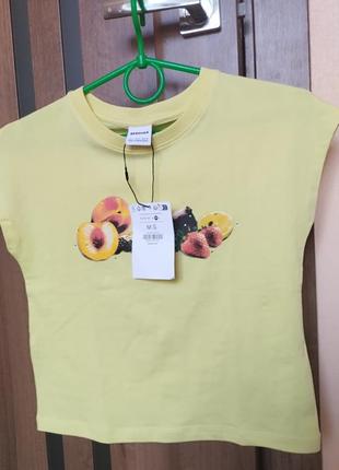 Bershka нова футболка