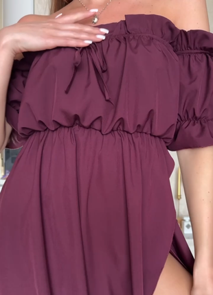 Бордова сукня міді з розрізом3 фото
