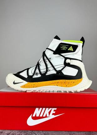 Кроссовки space acg