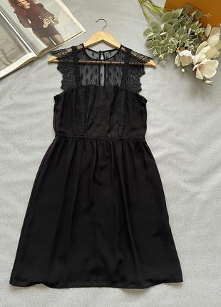 Маленькая стильна сукня