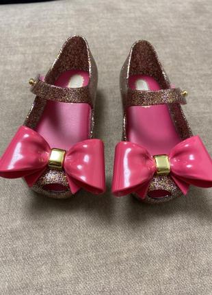 Mini melissa туфельки на дівчинку