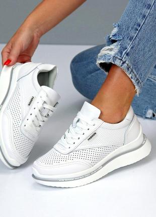 Элегантные женские кожаные белые кроссовки весенне летние натуральная кожа весна лето