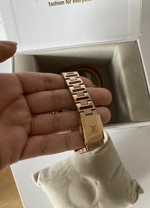 Жіночий годинник9 фото