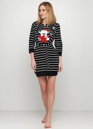 Качественный велюровый короткий халат 3229