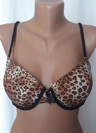 Бюстгальтер