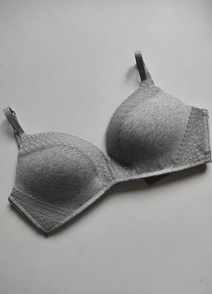 Бюстгальтер