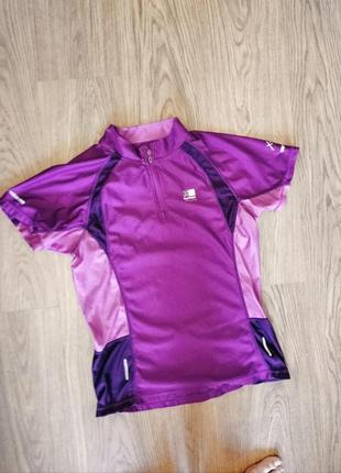 Спортивна футболка4 фото