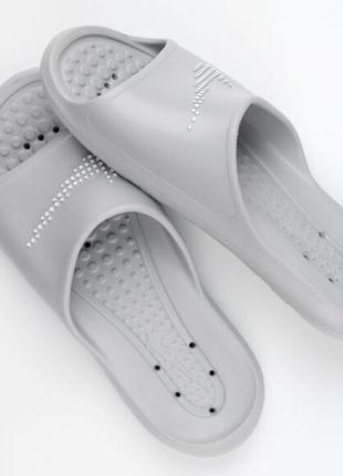 Шльопанці nike, розмір m11/w12