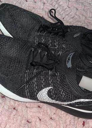 Кроссовки nike