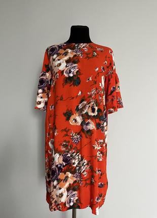 Стильна, красива сукня з флористичним принтом від h&m.