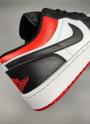 Nike air jordan 1 low black toe6 фото