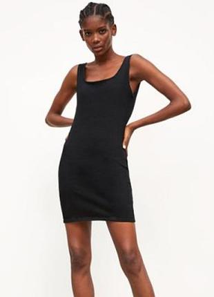 Платье джинсовое черное с открытой спинкой