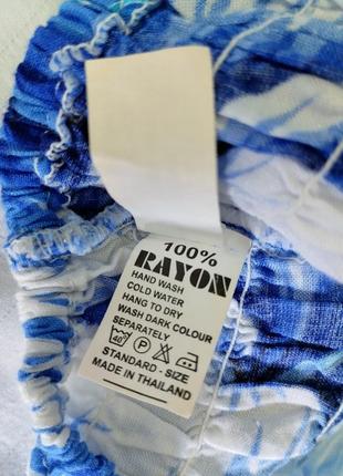 Платье белое с синими цветами, без притечек