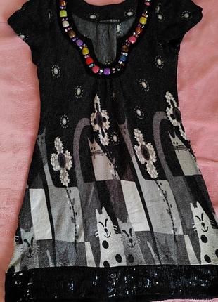 Платье с котиками