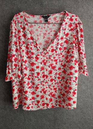 Женственная блуза с цветочным принтом 50-52 размера5 фото