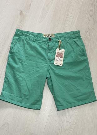 Новые коттоновые шорты фирмы next chino.размер 38.классические