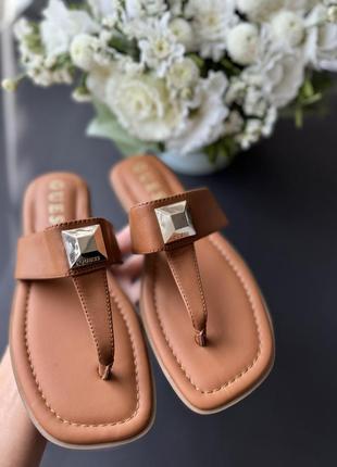Шкіряні guess в'єтнамки