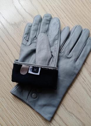 Кожаные перчатки