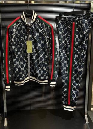 Очень крутой костюм в стиле 