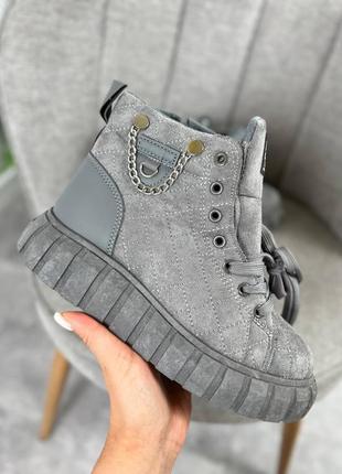 Кросівки зима