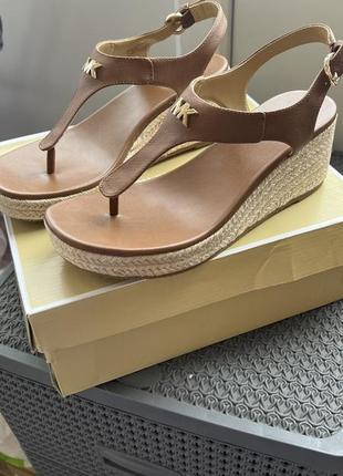 Босоножки (еспадрильи) michael kors