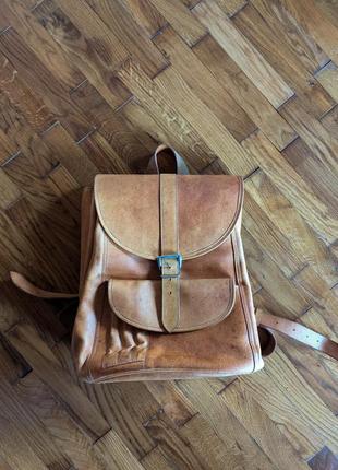 Рюкзак з натуральної шкіри в ідеальному стані
