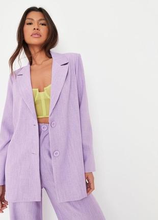 Удлиненный лиловый пиджак жакет missguided