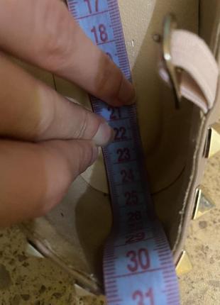 Неймовірної краси туфлі, під валентино, довжина устілки 24,5.9 фото