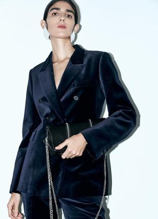 Чорна сумка з клапаном на плече zara2 фото