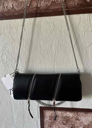 Чорна сумка з клапаном на плече zara5 фото