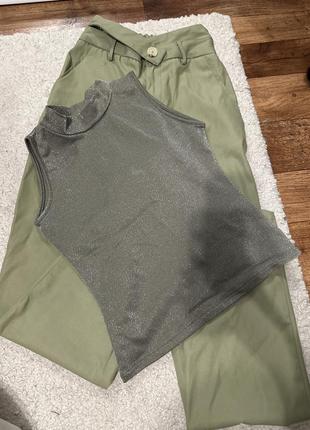Штани bershka хакі