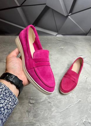 Лоферы женские из натуральной замши малиновые, жасненые яркие замшевые туфлы лоферы фуксия