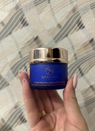 Зволожуючий та поживний крем з колагеном bravura
