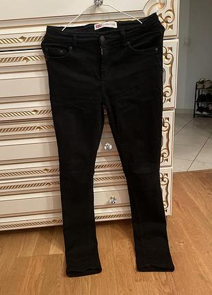 Джинси levi’s