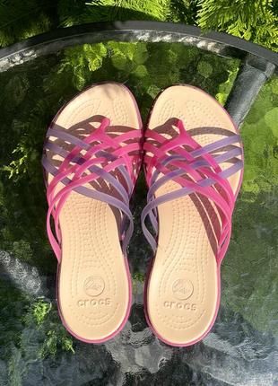 Шльопанці, вʼєтнамки crocs,