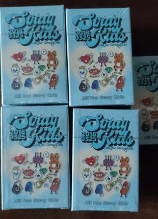 Набор голографических карт stray kids