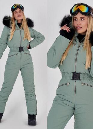 Зимний женский горнолыжный комбинезон черный с натуральным мехом (4 цвета) dd/-1323