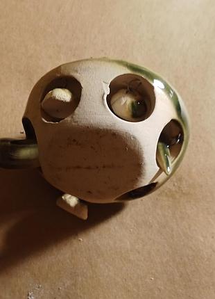 Керамічна черепашка на удачу.